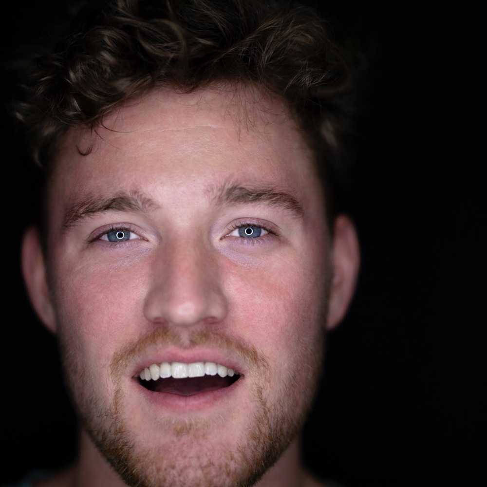 Meet your Posher, Justin